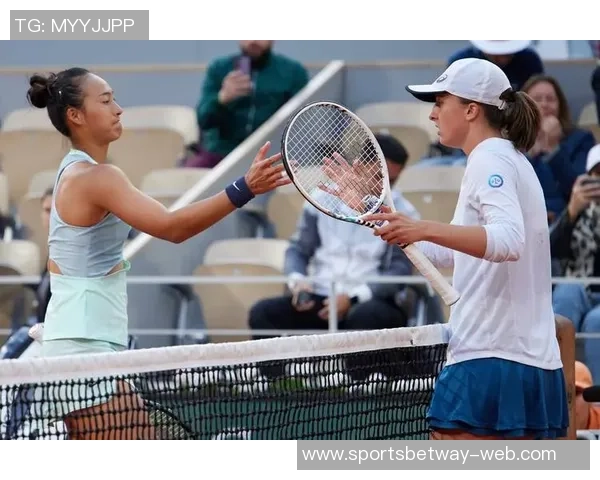 弗洛伦齐直言莱奥已不再年轻应给予更多期待与责任